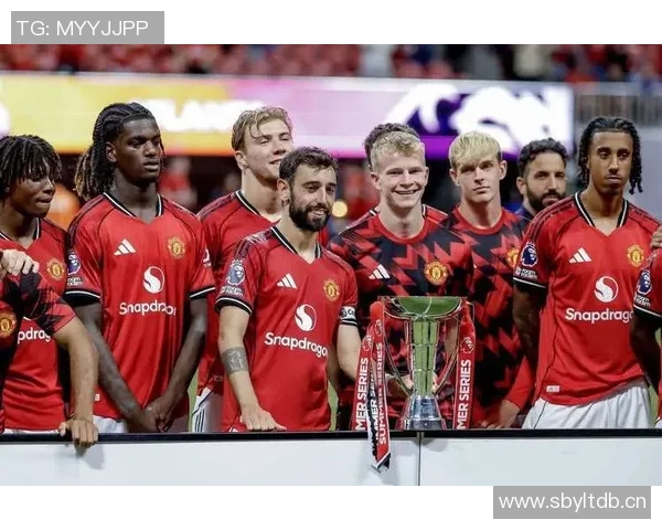 曼联重建之路：从辉煌到挑战，球队未来的战略与发展方向